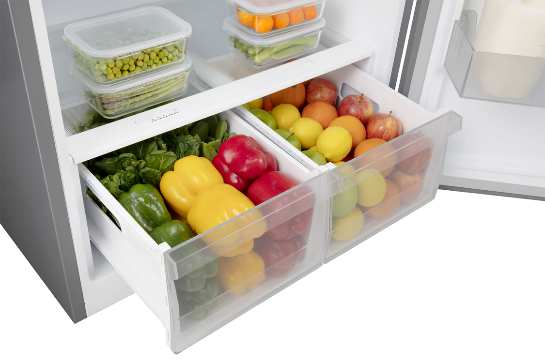 Hisense 18 Cu. pi. Réfrigérateur à congélateur supérieur - RT18A2FSD ( Meuble Mtl )