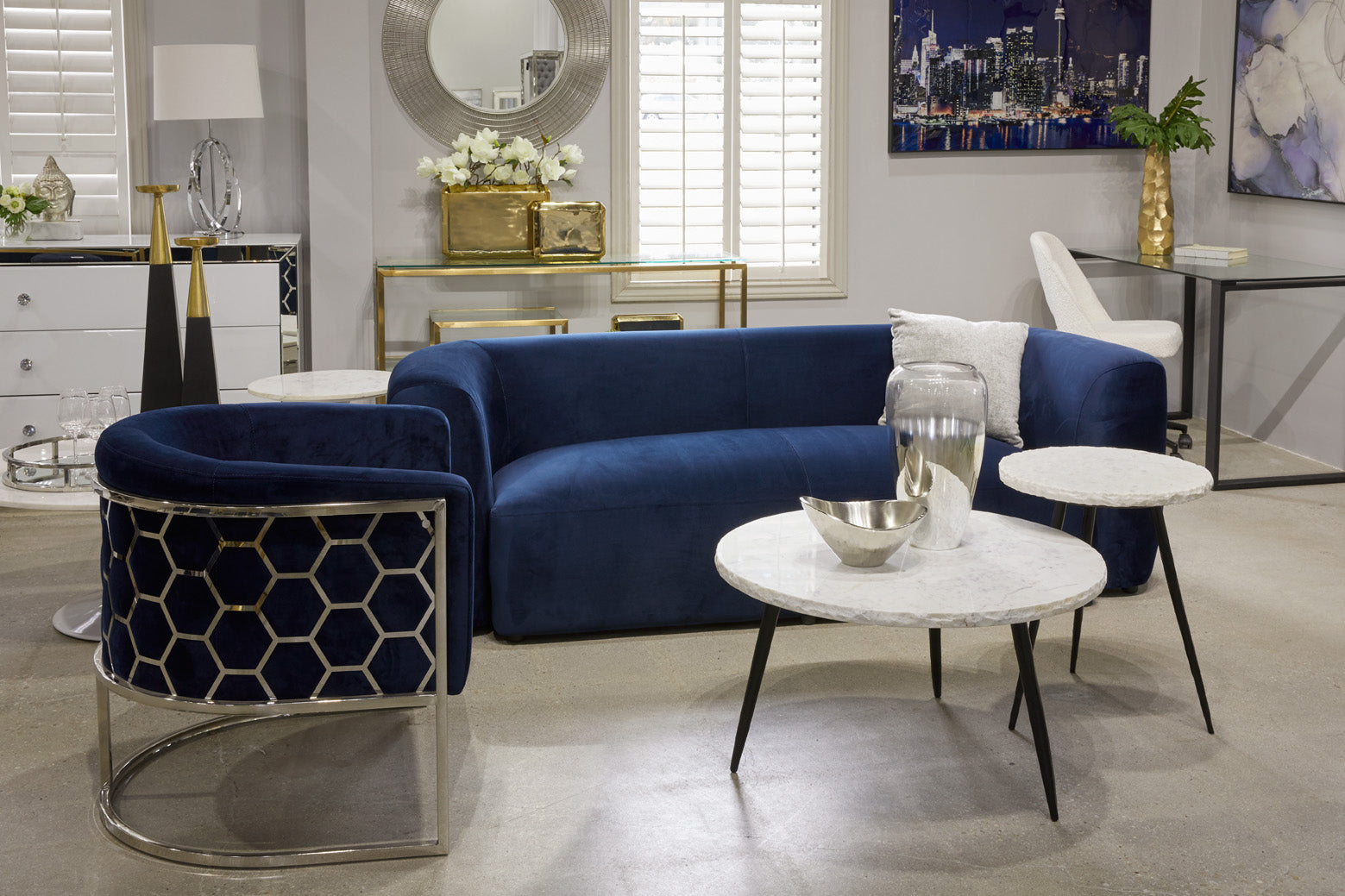 Chaise nid d'abeille : velours bleu
