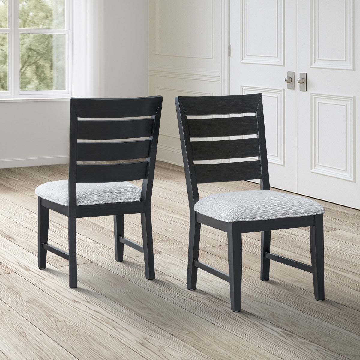 Chaises Ottilie en Acacia Noir | Ensemble de 2 et Mousse Mémoire