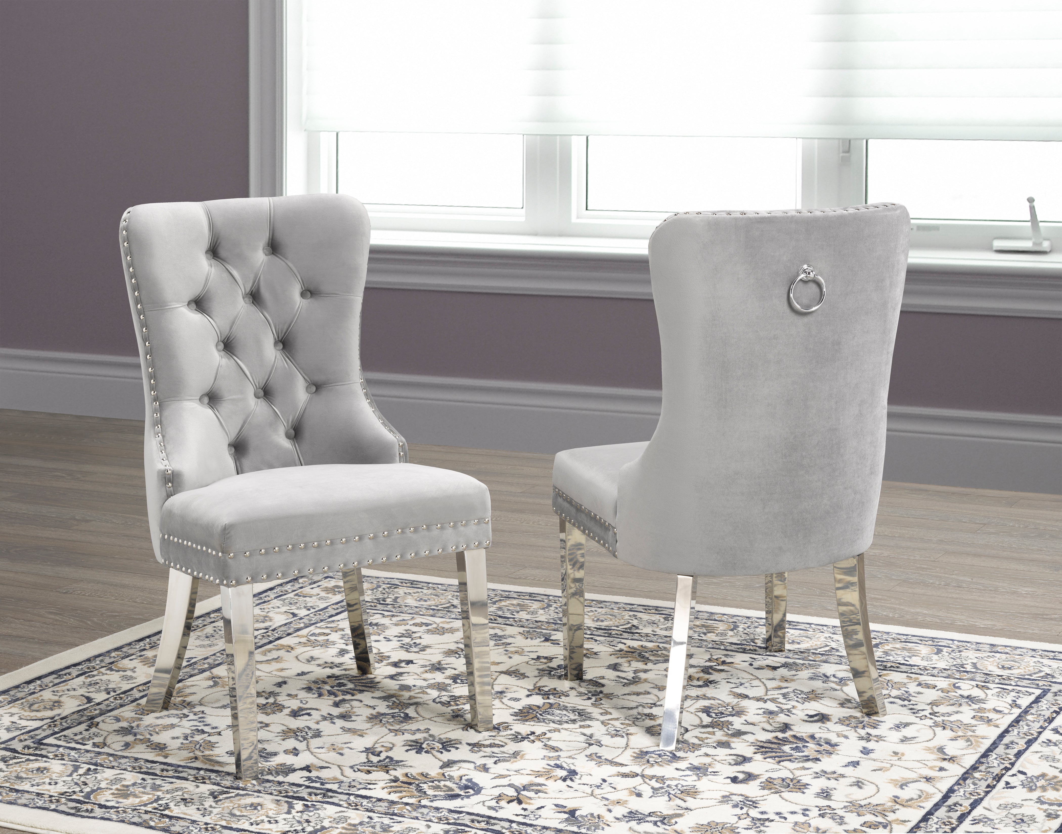 CHAISE DE SALLE À MANGER, JEU DE 2 ( Meuble Mtl )