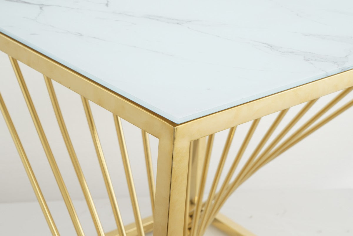 TABLE D'APPOINT, OR ( Meuble Mtl )