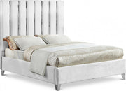 Lit Rembourré en Velours Blanc - Design Canaux Chromés, Support de Matelas