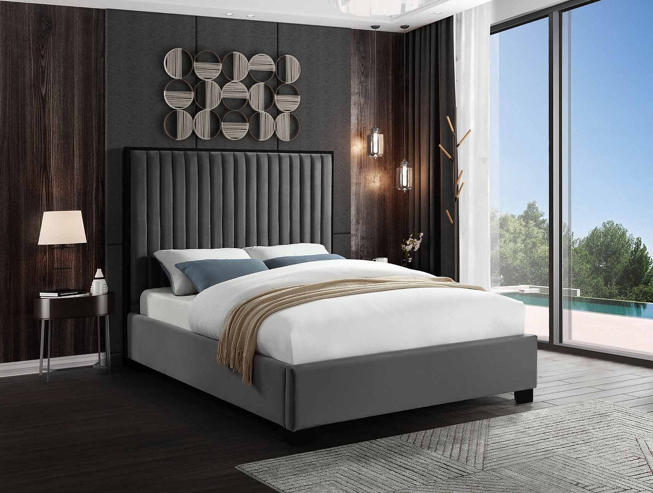 Lit capitonné à canaux profonds en velours gris avec garniture en métal noir - Support de matelas inclus