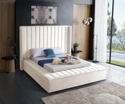 Lit en tissu velours crème avec capitonnage et 3 bancs de rangement