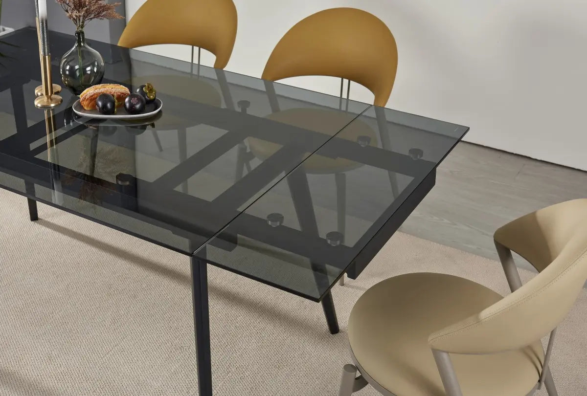 Table à manger extensible noire Makena - Verre et Métal