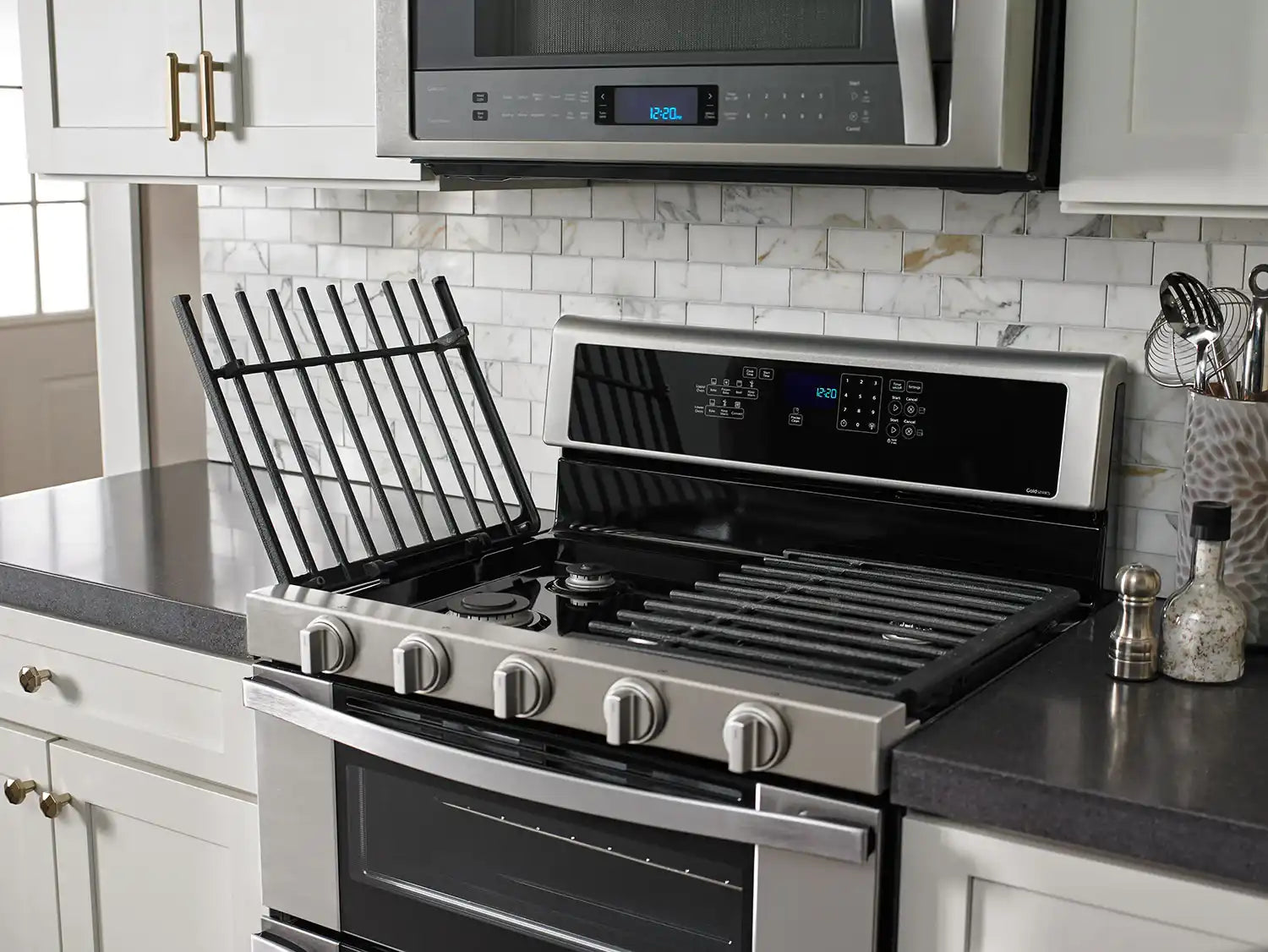 Cuisinière Whirlpool 30" 6 pi³ Gaz Double Four Acier Inox