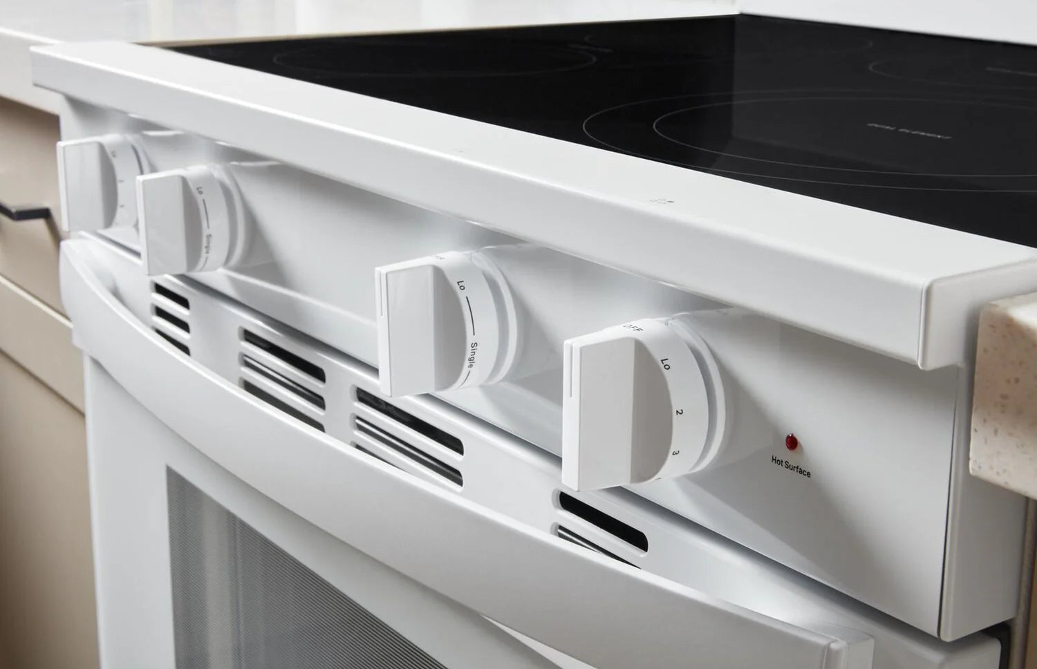 Cuisinière Whirlpool 5,3 pi³ Air Fry Blanche YWFES7530RW