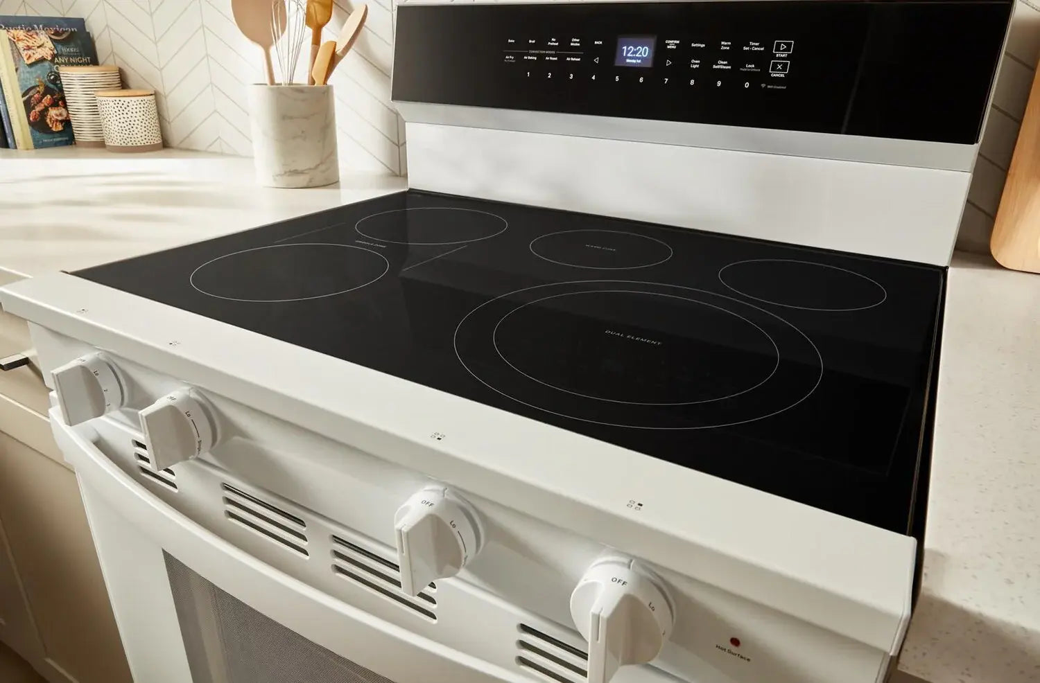 Cuisinière Whirlpool 5,3 pi³ Air Fry Blanche YWFES7530RW