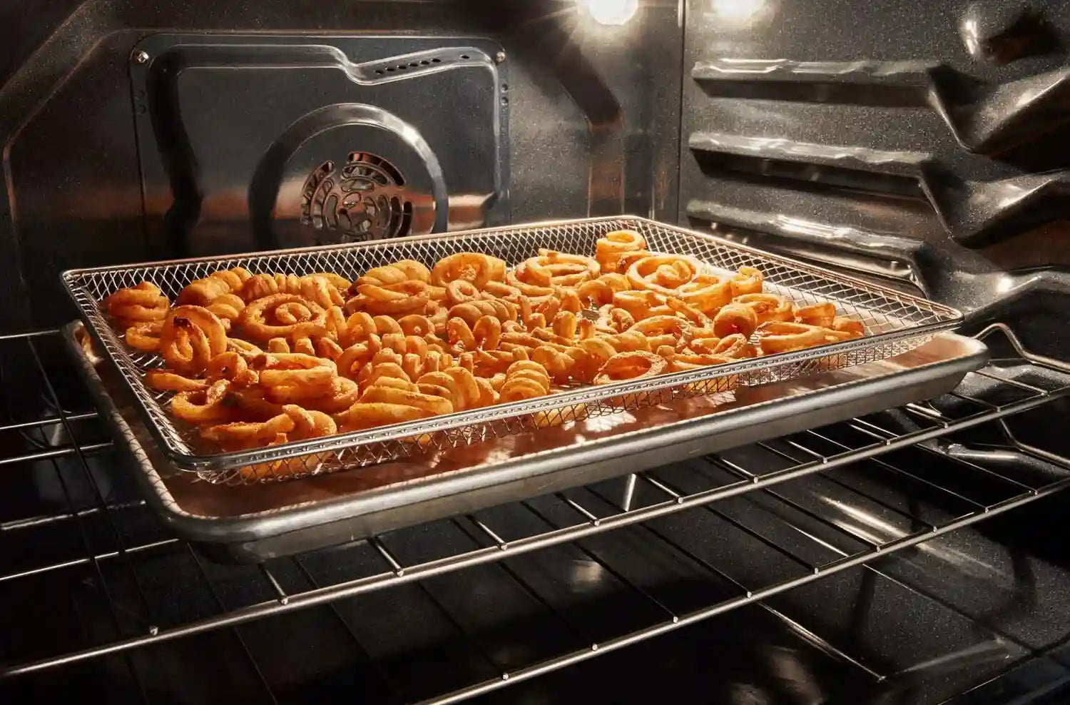 Cuisinière Whirlpool Gaz 5 pi³ Air Fry Noire WFGS4530SB