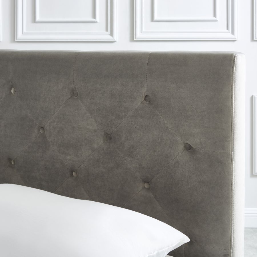 Grand lit plateforme Armando de 60 po en gris