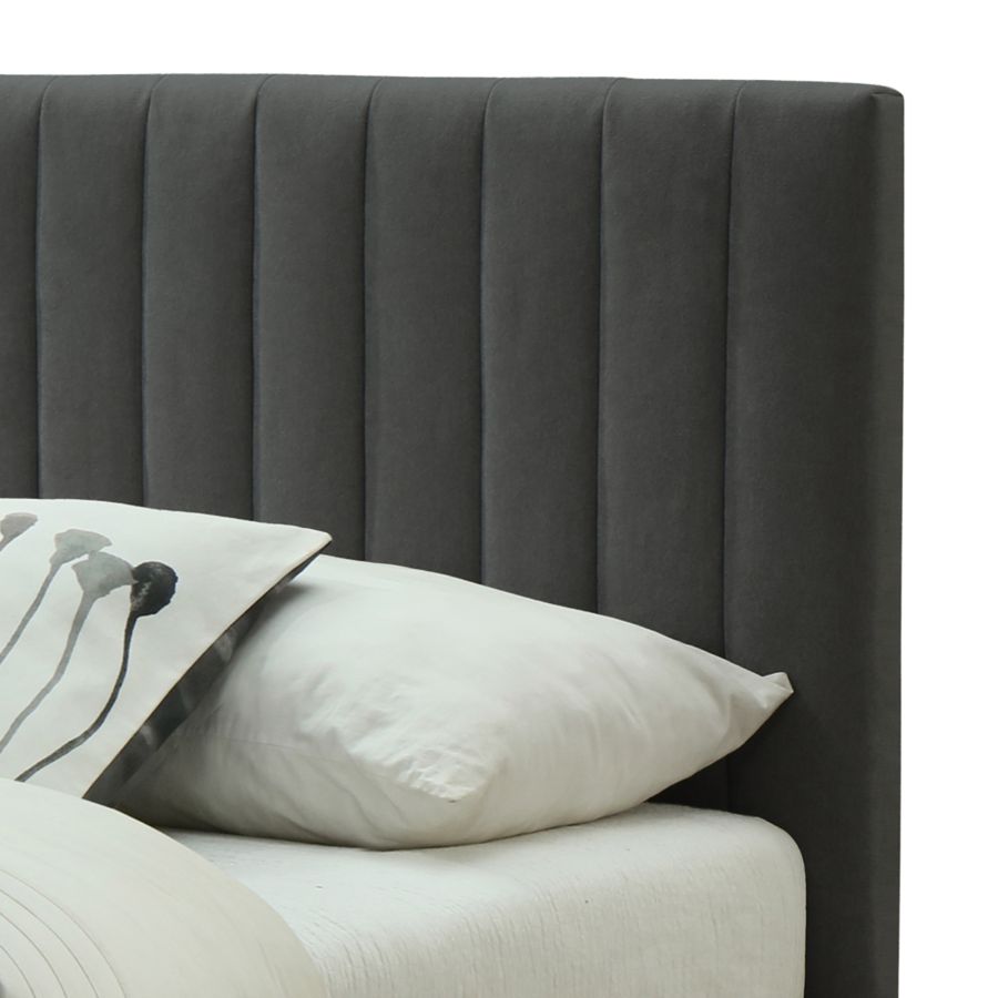 Lit plateforme Queen 60 po Hannah en charbon de bois