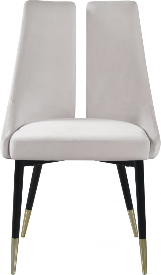 Chaise de salle à manger élégante en velours