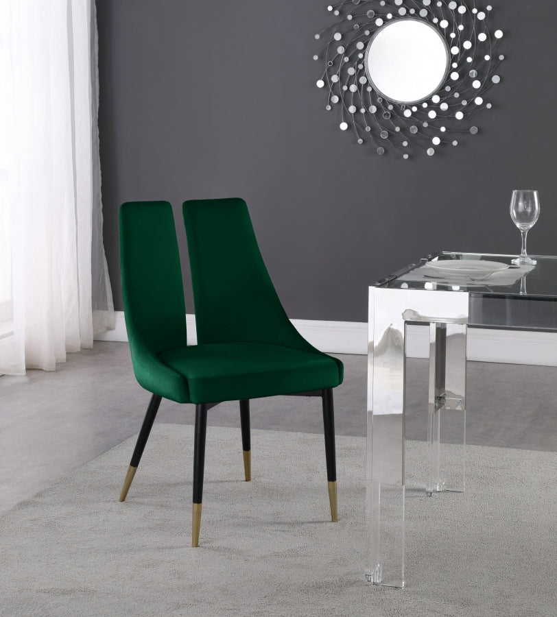 Chaise de salle à manger élégante en velours