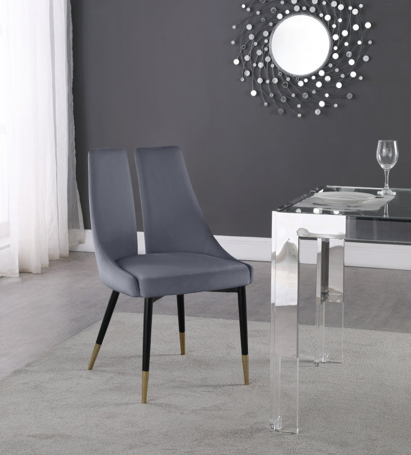 Chaise de salle à manger élégante en velours