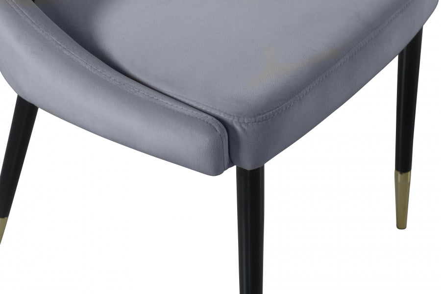 Chaise de salle à manger élégante en velours