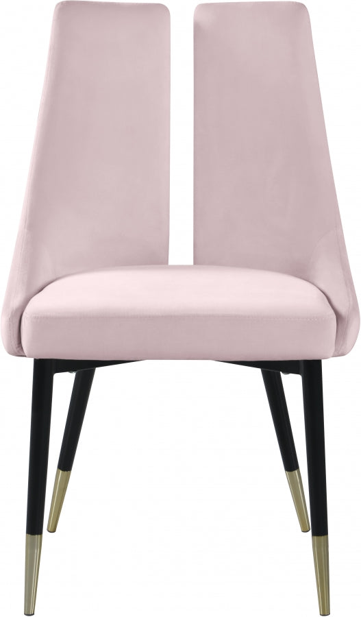 Chaise de salle à manger élégante en velours