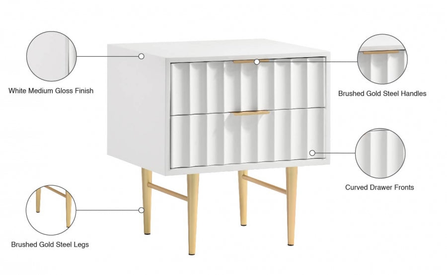 Table de chevet moderniste 