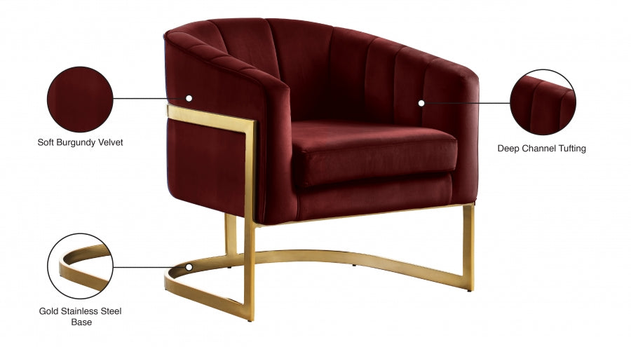 Chaise d'appoint en velours Carter
