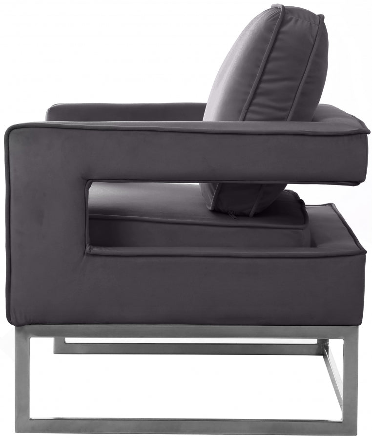 Chaise d'appoint en velours Noah