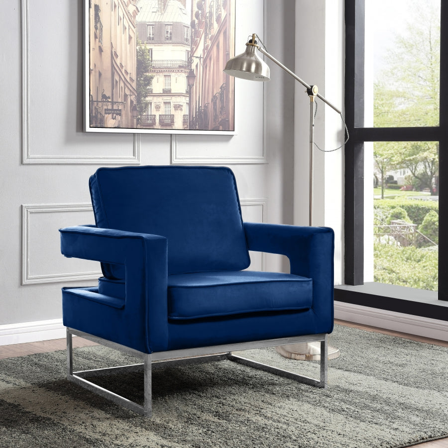 Chaise d'appoint en velours Noah