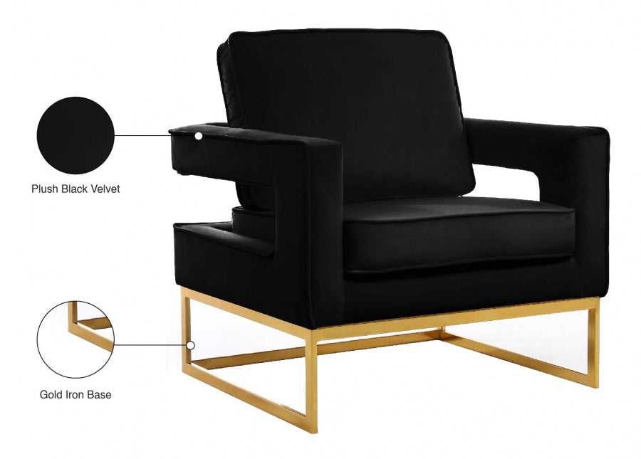 Chaise d'appoint en velours Noah