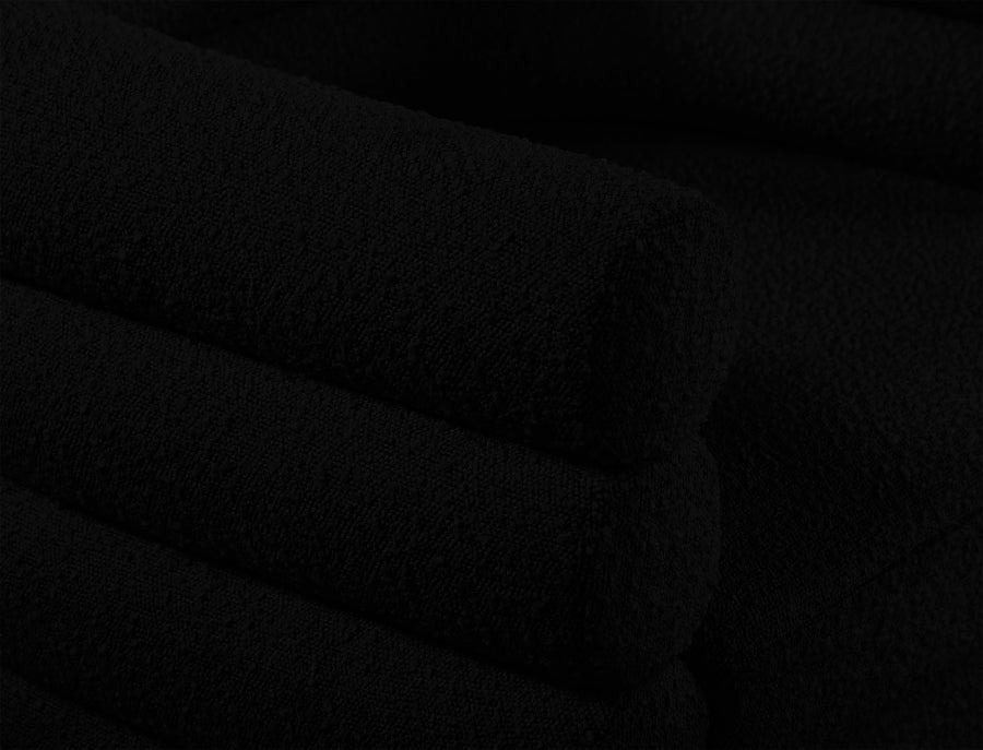 Chaise d'appoint Tessa en tissu bouclé