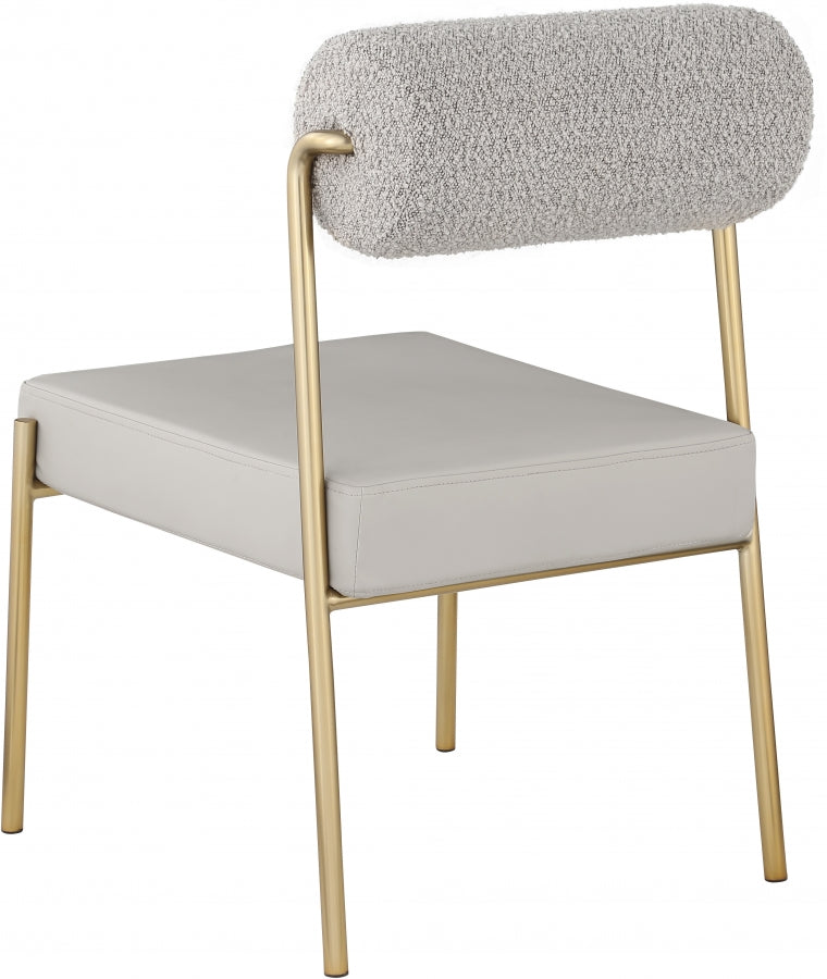 Chaise de salle à manger Carly en tissu bouclé