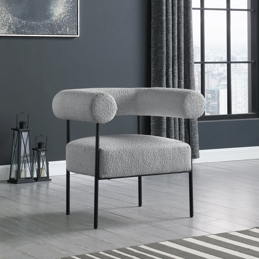 Chaise d'appoint Blake en tissu bouclé