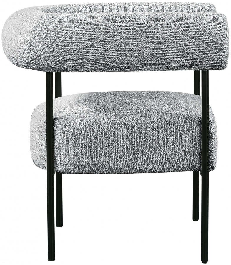 Chaise d'appoint Blake en tissu bouclé
