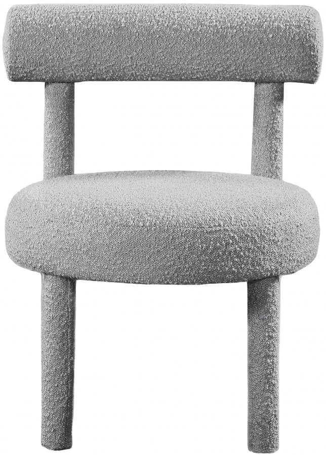 Chaise d'appoint Parlour en tissu bouclé