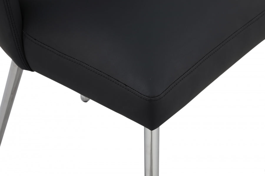 Chaise de salle à manger en similicuir Logan