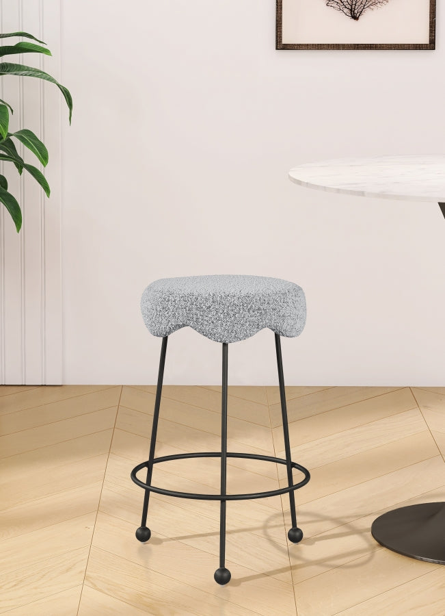 Tabouret de comptoir en tissu Fleur Boucle