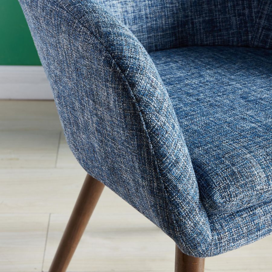 Ensemble de salle à manger Drake/Minto 7 pièces en noyer avec chaise bleue