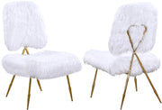 Chaise d'appoint en fausse fourrure magnolia