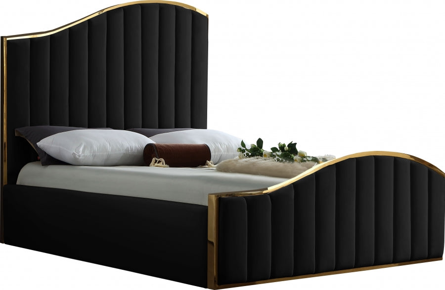 Jolie lit en velours