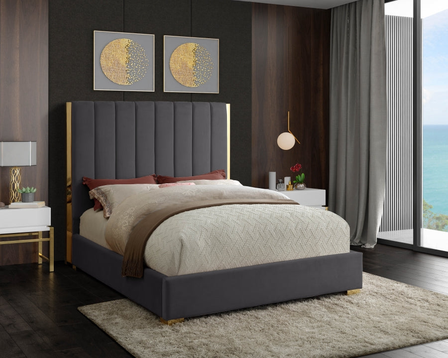 Lit en velours Becca