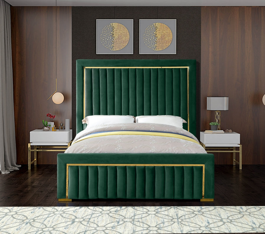 Grand lit en velours Dolce