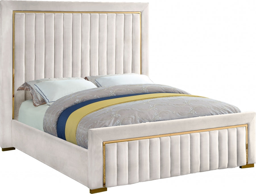 Grand lit en velours Dolce