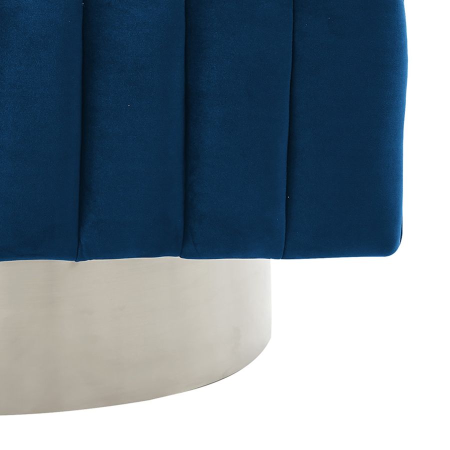 Chaise d'appoint pivotante Cortina en bleu/argent