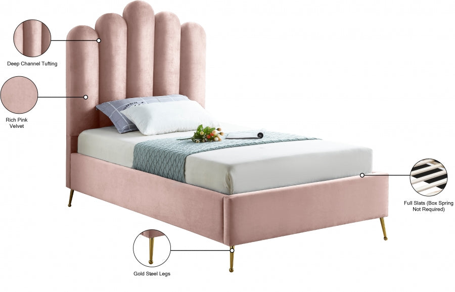 Lit en velours Lys