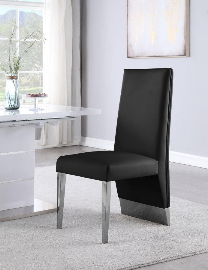 Chaise de salle à manger en similicuir Porsha