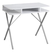 BUREAU D'ORDINATEUR - 31"L / DESSUS BLANC / METAL ARGENT