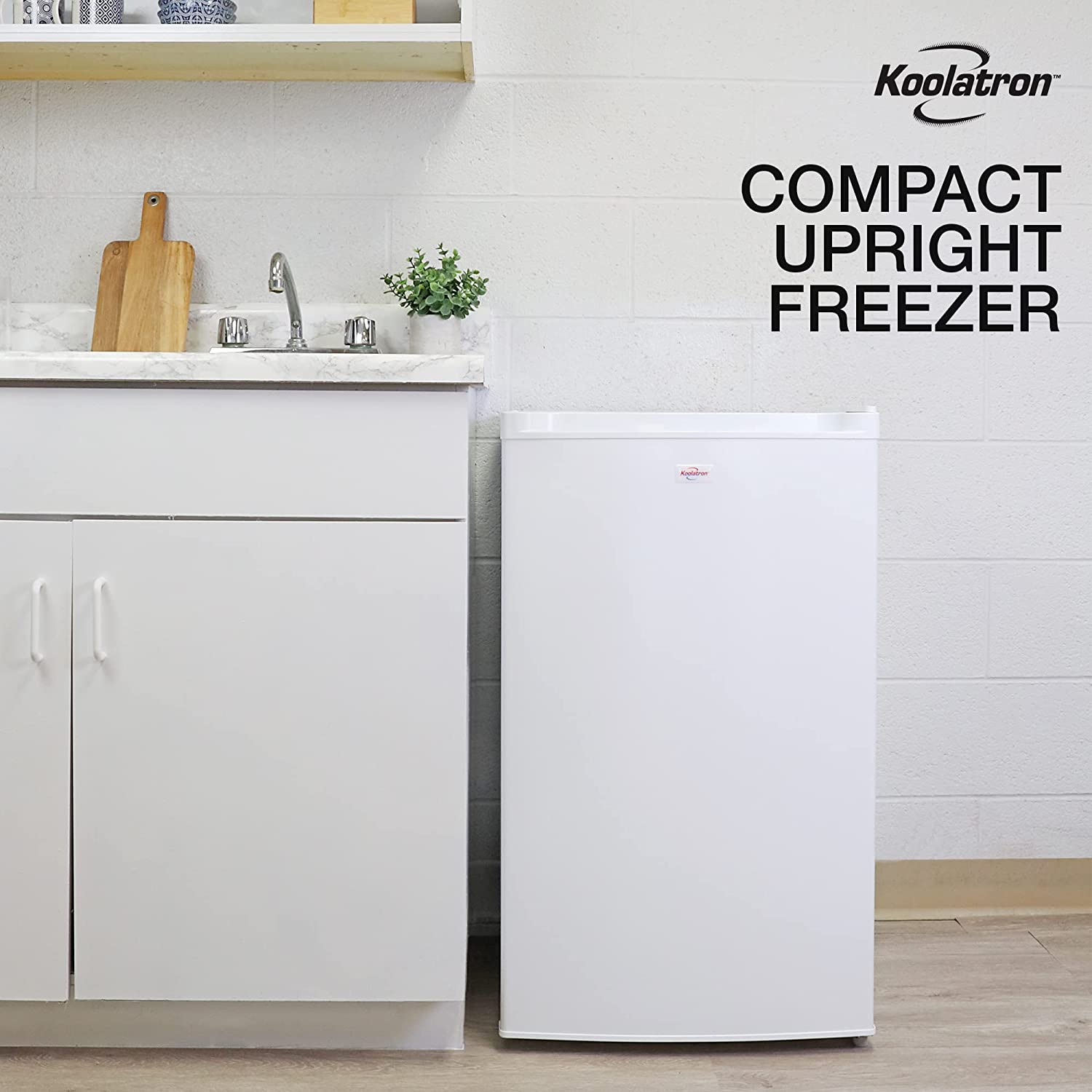 Koolatron KTUF88 Congélateur vertical de 3,1 pieds cubes (88 litres) avec thermostat réglable