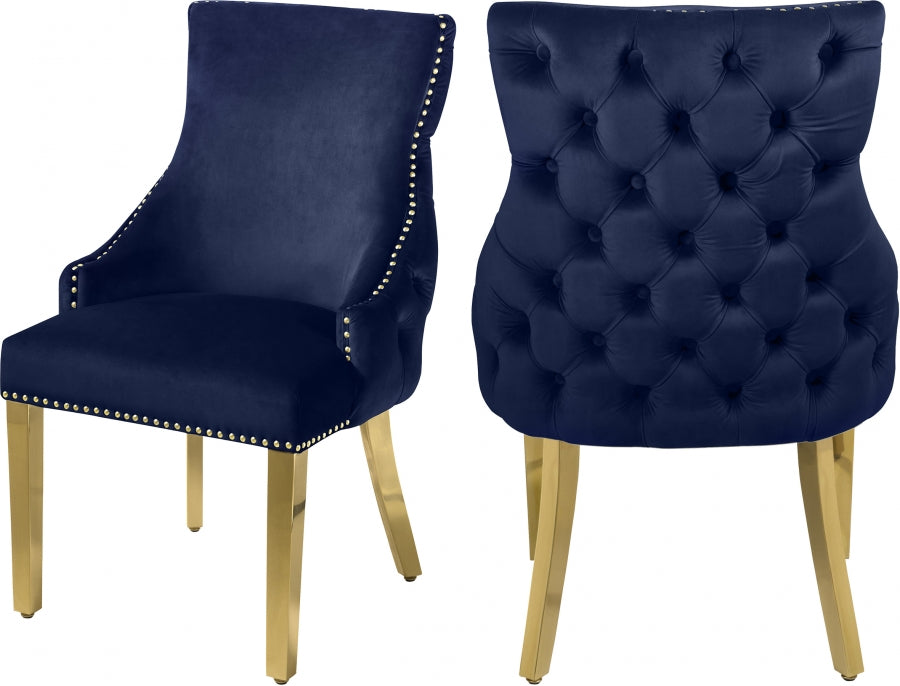 Chaise de salle à manger en velours Tuft
