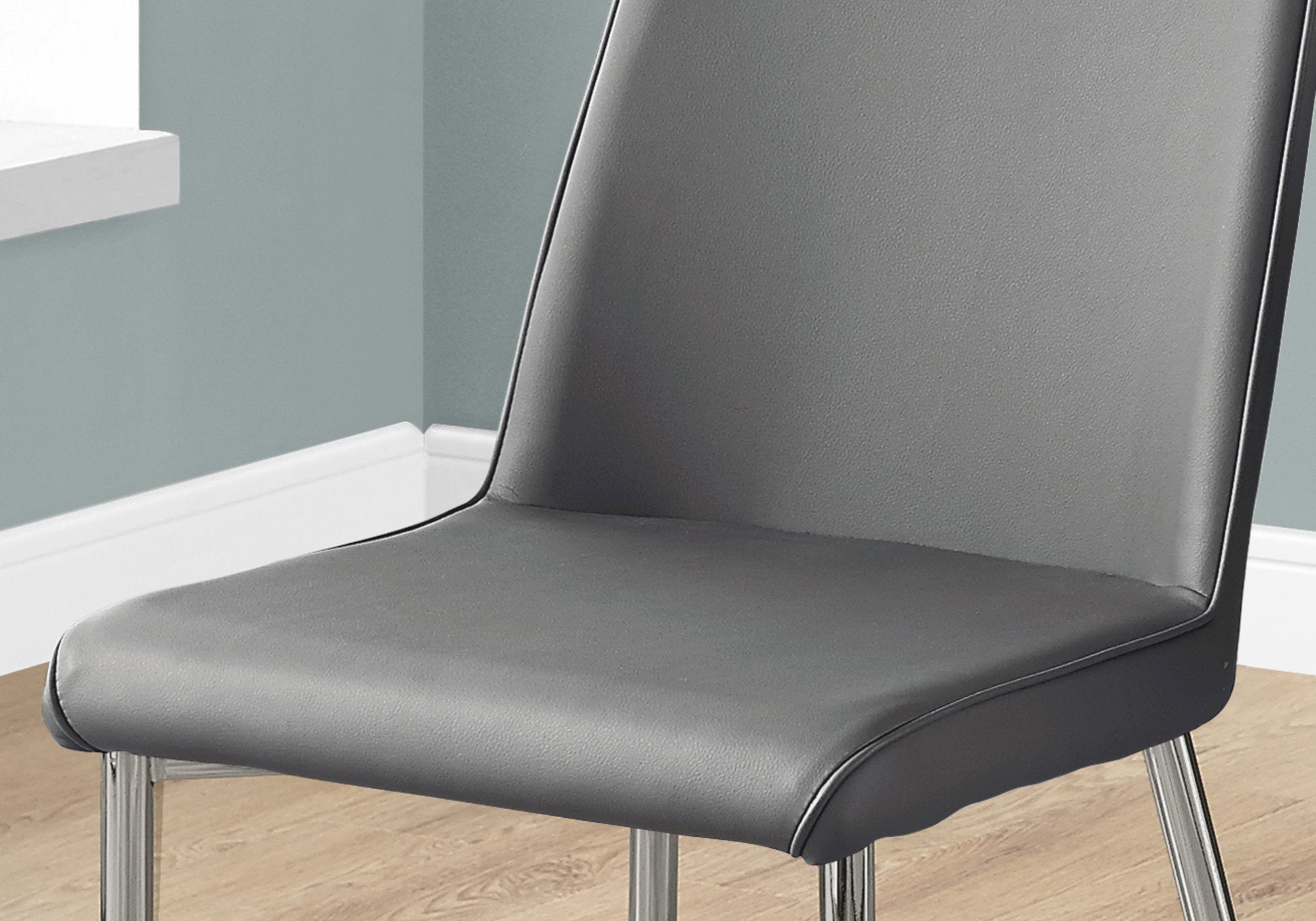 CHAISE DE SALLE A MANGER - 2PCS / 37"H / SIMILI-CUIR GRIS / CHROME 