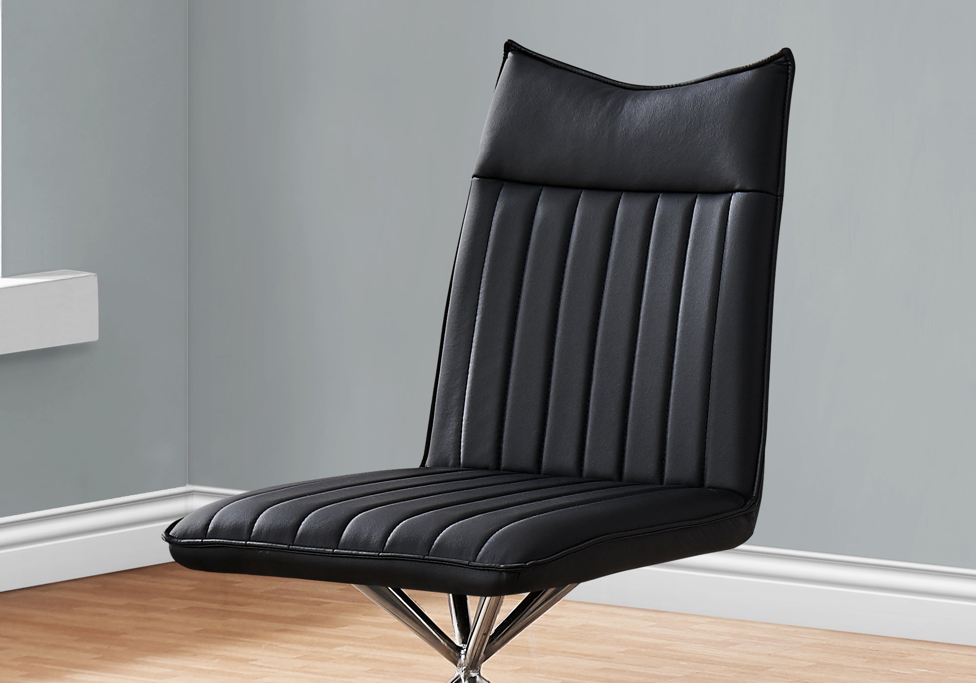 CHAISE DE SALLE A MANGER - 2PCS / 36"H / SIMILI-CUIR NOIR / CHROME 
