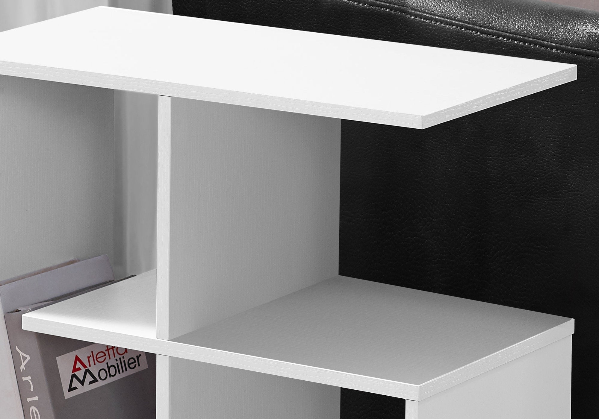 TABLE D'APPOINT - 24"H / BLANC 