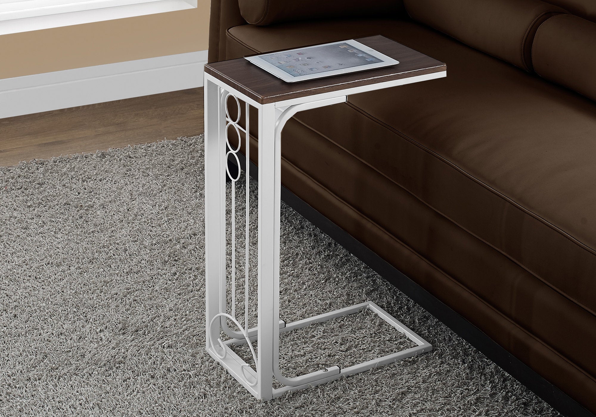 TABLE D'APPOINT - DESSUS CERISIER / MÉTAL BLANC ANTIQUE 