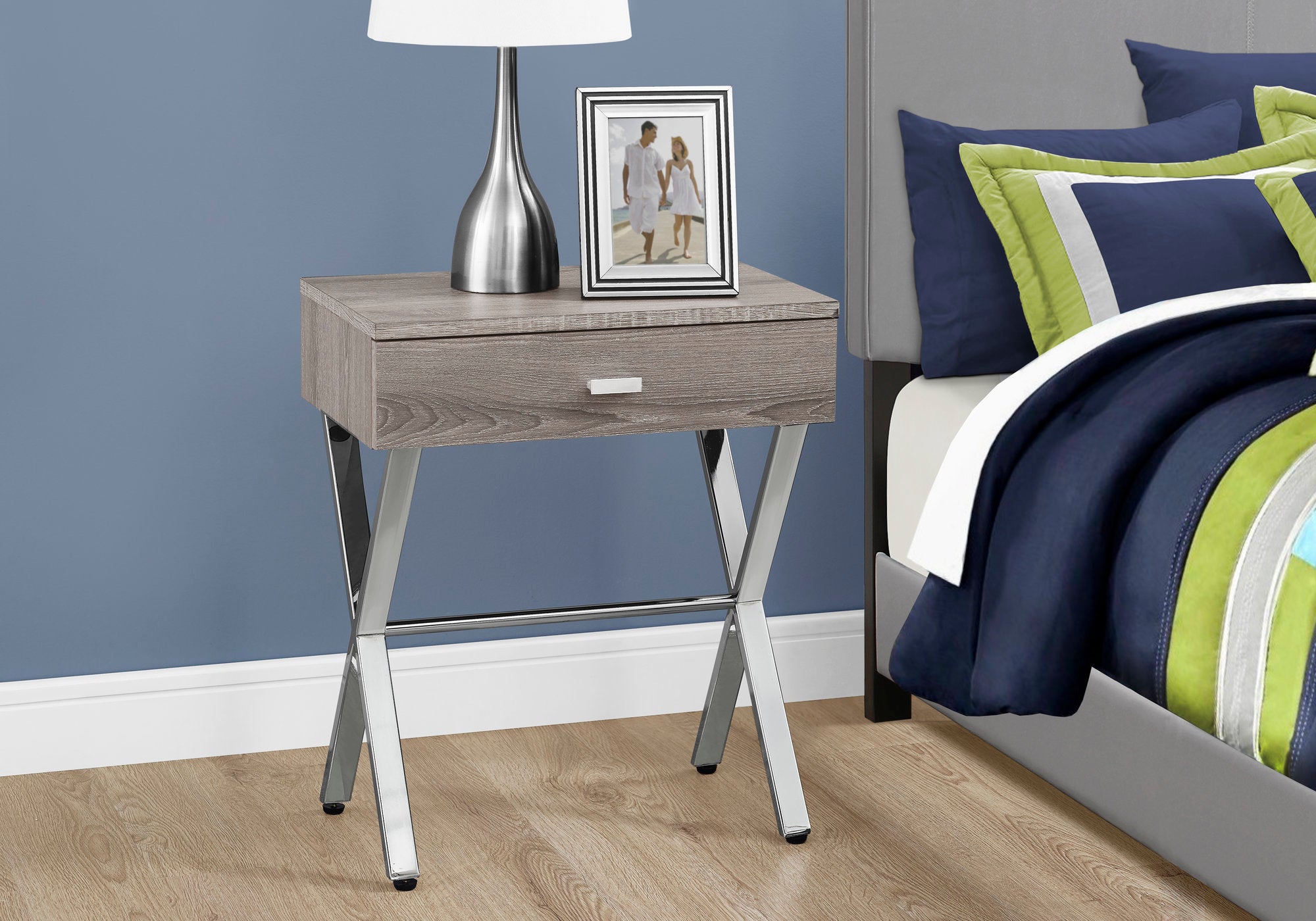 TABLE D'APPOINT - 24"H / FONCE TAUPE / METAL CHROME 