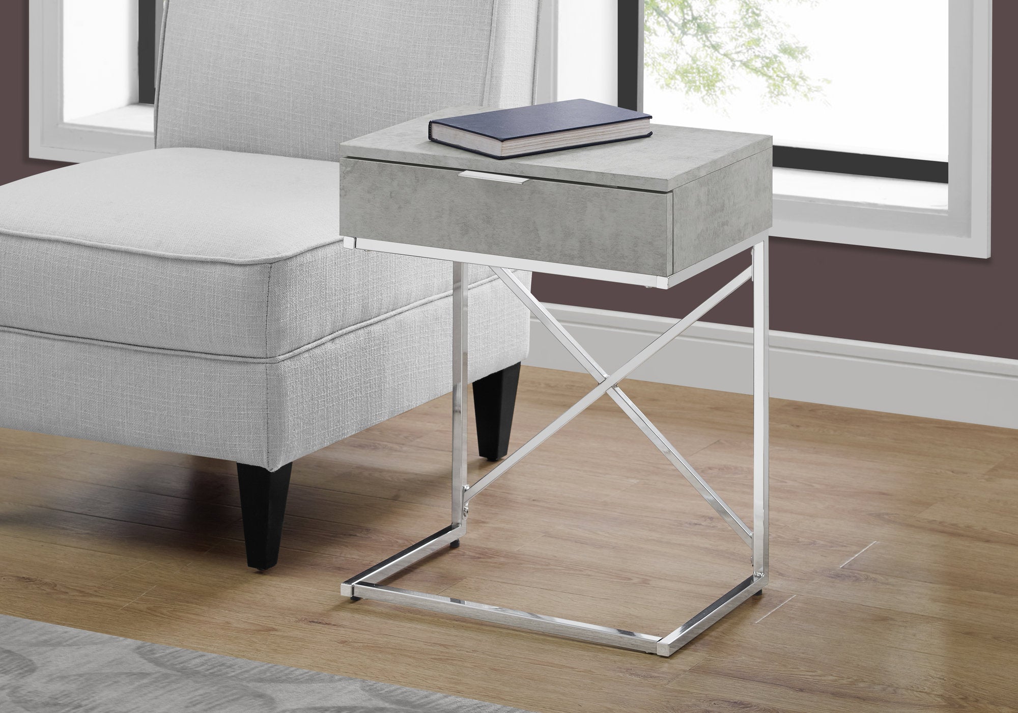 TABLE D'APPOINT - 24"H / CIMENT GRIS / METAL CHROME 